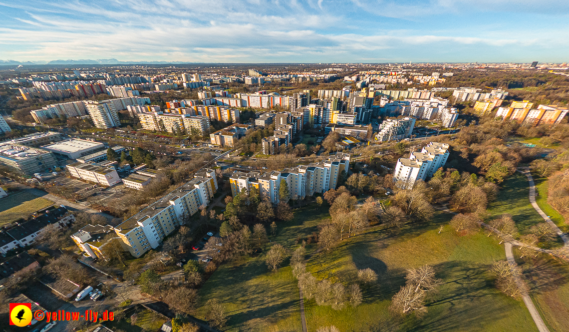 16.01.2023 - Luftbilder vom Marx-Zentrum und Gartenstadt Trudering